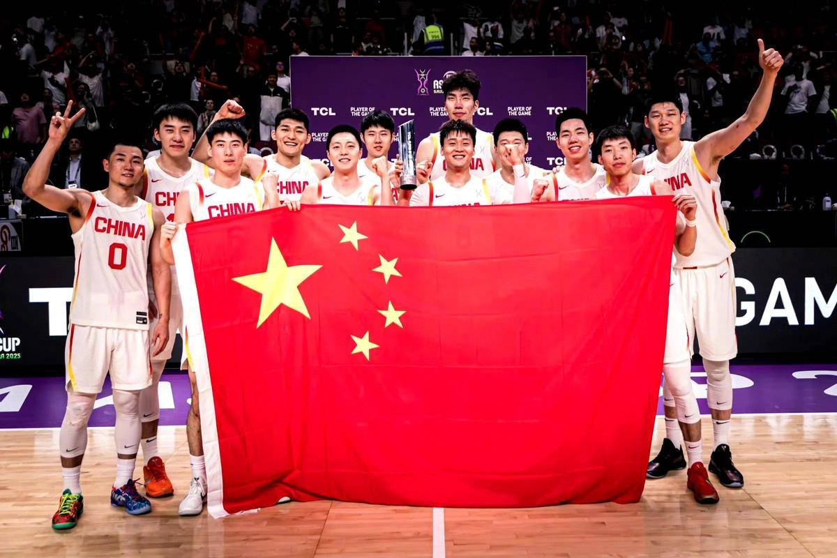 爱游戏体育官方网站-FIBA官方出炉！亚洲排名迎更新，中国男篮回归第二，第一难撼动！